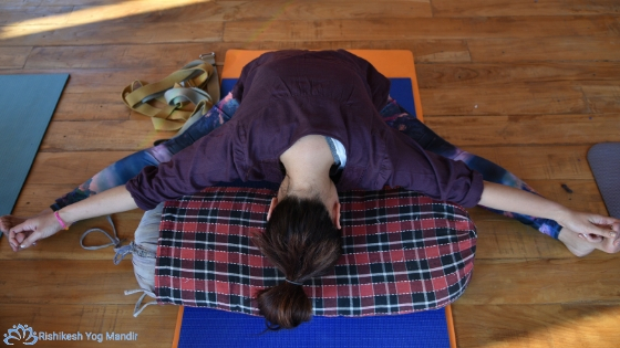 yoga improve flexibility